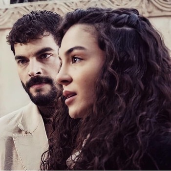 Hercai - Poze oficiale // Rezumate // Fragmente traduse  - Pagina 20 Fa965a1367255705