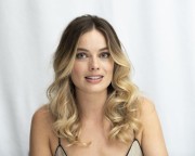 Марго Робби (Margot Robbie) 'Once Upon A Time In Hollywood' press conference (July 12, 2019) 5c6f851340141386
