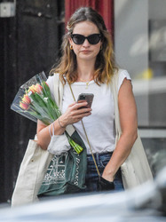 Lily James 57106f1345060174