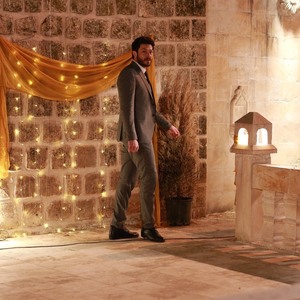 Hercai - Poze oficiale // Rezumate // Fragmente traduse  - Pagina 22 763b731372308120