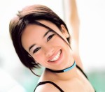 Alizée Jacotey 74759b1328153110