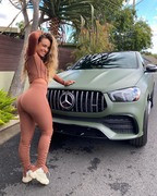 Sommer Ray De95281372461521