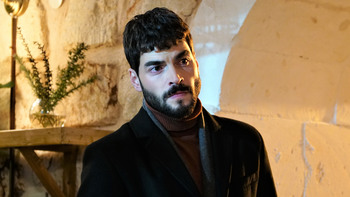 Hercai - Poze oficiale // Rezumate // Fragmente traduse  - Pagina 21 37f4521370335456