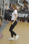 http://thumbs2.imagebam.com/95/56/f8/1fe4c4986691854.gif