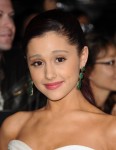 Ariana Grande 4fe0f31328158398