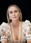 Эмили Блант (Emily Blunt) 'A Quiet Place Part II' press conference (New York, March 8, 2020) 8d4b7d1340139414