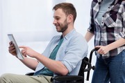 Люди с инвалидностью в офисе / People with disabilities at work in office D706d71352756100