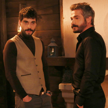 Hercai - Poze oficiale // Rezumate // Fragmente traduse  - Pagina 19 A95fd11363835179