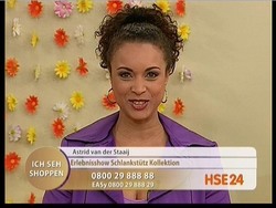 Der astrid caps van staaij Astrid van