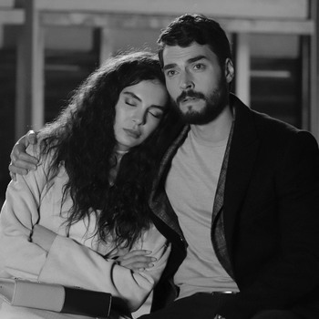 Hercai - Poze oficiale // Rezumate // Fragmente traduse  - Pagina 11 1b68321335738970