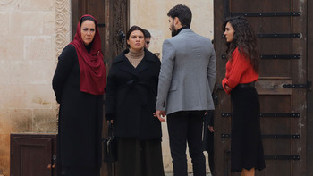 Hercai - Poze oficiale // Rezumate // Fragmente traduse  - Pagina 8 0624f01328374785