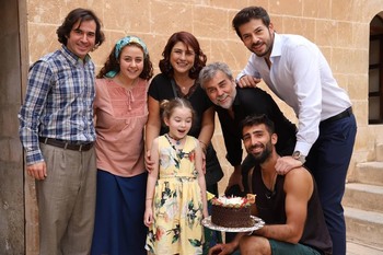 Hercai - set - poze - Pagina 10 Ab8d7d1356868318