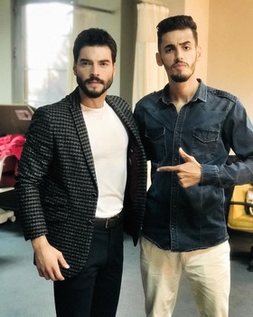 Hercai - set - poze - Pagina 7 0f64431330863059