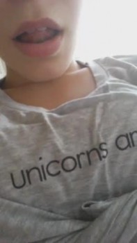 [Image: f2f85b1346325696.jpg]