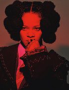 Рианна (Rihanna) Photoshoot for British Vogue Magazine (May 2020) - 7xHQ 0d5e7f1340141327