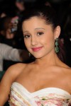 Ariana Grande F2183e1328158400