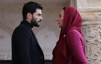 Hercai - Poze oficiale // Rezumate // Fragmente traduse  - Pagina 11 136ebd1335738958