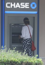 Paula Patton - Makes a stop at the ATM in Malibu CA 04/16/2020