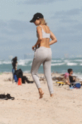 http://thumbs2.imagebam.com/c7/97/72/a1e43f1106609534.gif