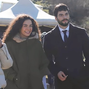 Hercai - set - poze - Pagina 10 Ecdd7f1352897499