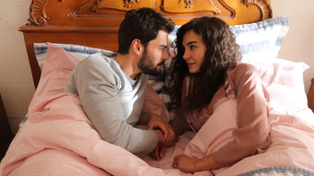 Hercai - Poze oficiale // Rezumate // Fragmente traduse  - Pagina 8 0c33de1331226445