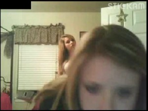 [Image: 9f559f1356778837.jpg]