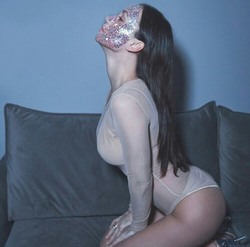 https://thumbs2.imagebam.com/d9/bc/d1/0167b61344951752.jpg