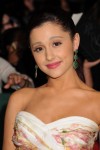 Ariana Grande 6adc5b1328158405