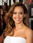 Jessica Alba - Page 2 Aa0f021328013727