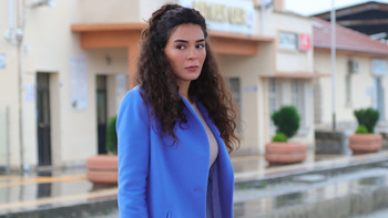 Hercai - Poze oficiale // Rezumate // Fragmente traduse  - Pagina 12 82d65b1338244397