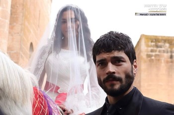 Hercai - set - poze - Pagina 9 Fff89c1345632628