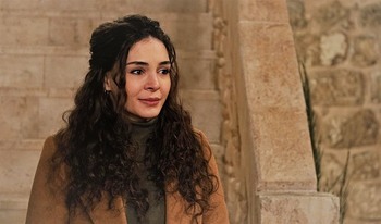 Hercai - Poze oficiale // Rezumate // Fragmente traduse  - Pagina 21 F397631368874497