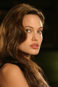 Angelina Jolie 01f7b91365321344