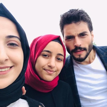 Hercai - set - poze - Pagina 6 Fca3311325604727