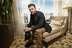 Джастин Тимберлэйк (Justin Timberlake) Kirk McKoy for Los Angeles Times, 25.11.2013 (5xHQ) 36e7f61340133218