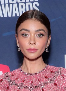 Sarah Hyland - Page 3 Ac8dc51357035010