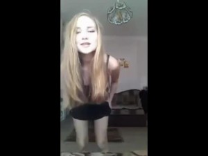 [Image: 56c1e91347045197.jpg]