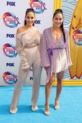 Brie & Nikki Bella - FOX's Teen Choice Awards 2019, Los Angeles 08/11/2019
