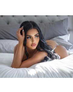 Abigail Ratchford 3db6901365449547