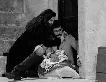 Hercai - Poze oficiale // Rezumate // Fragmente traduse  - Pagina 20 Fc8def1367391797