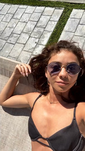 Sarah Hyland 16ac511338516371