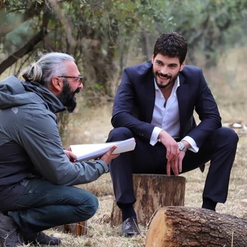 Hercai - set - poze - Pagina 11 4c603d1364209162