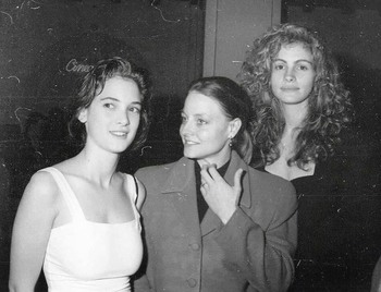 Winona Ryder, Jodie Foster, & Julia Roberts: Unknown Event 1989
