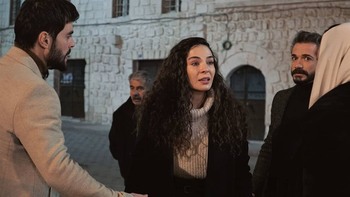 Hercai - Poze oficiale // Rezumate // Fragmente traduse  - Pagina 20 8841a91367391814